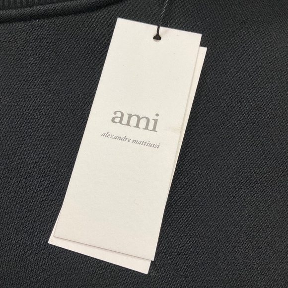 AMI PARIS BY ALEXANDRE MATTIUSSI BLACK EMBOSSED HEART CREW SWEATSHIRT - Picture 6 of 8